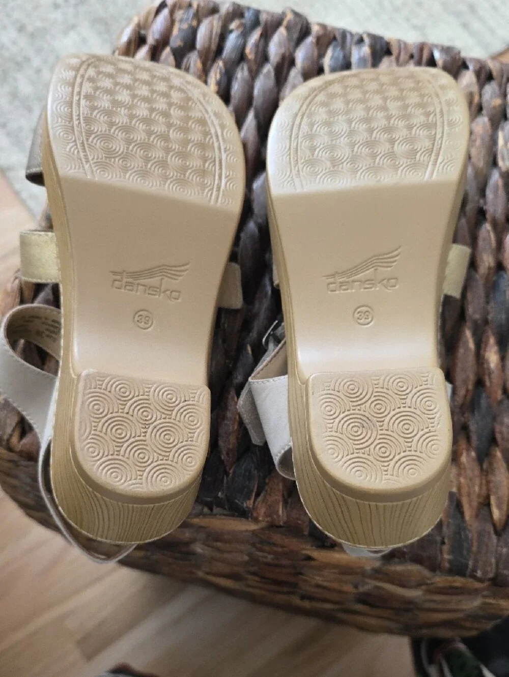 Dansko Beige and Gold Leather Slingback Sandals